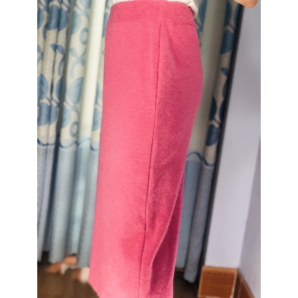 Chân váy len
