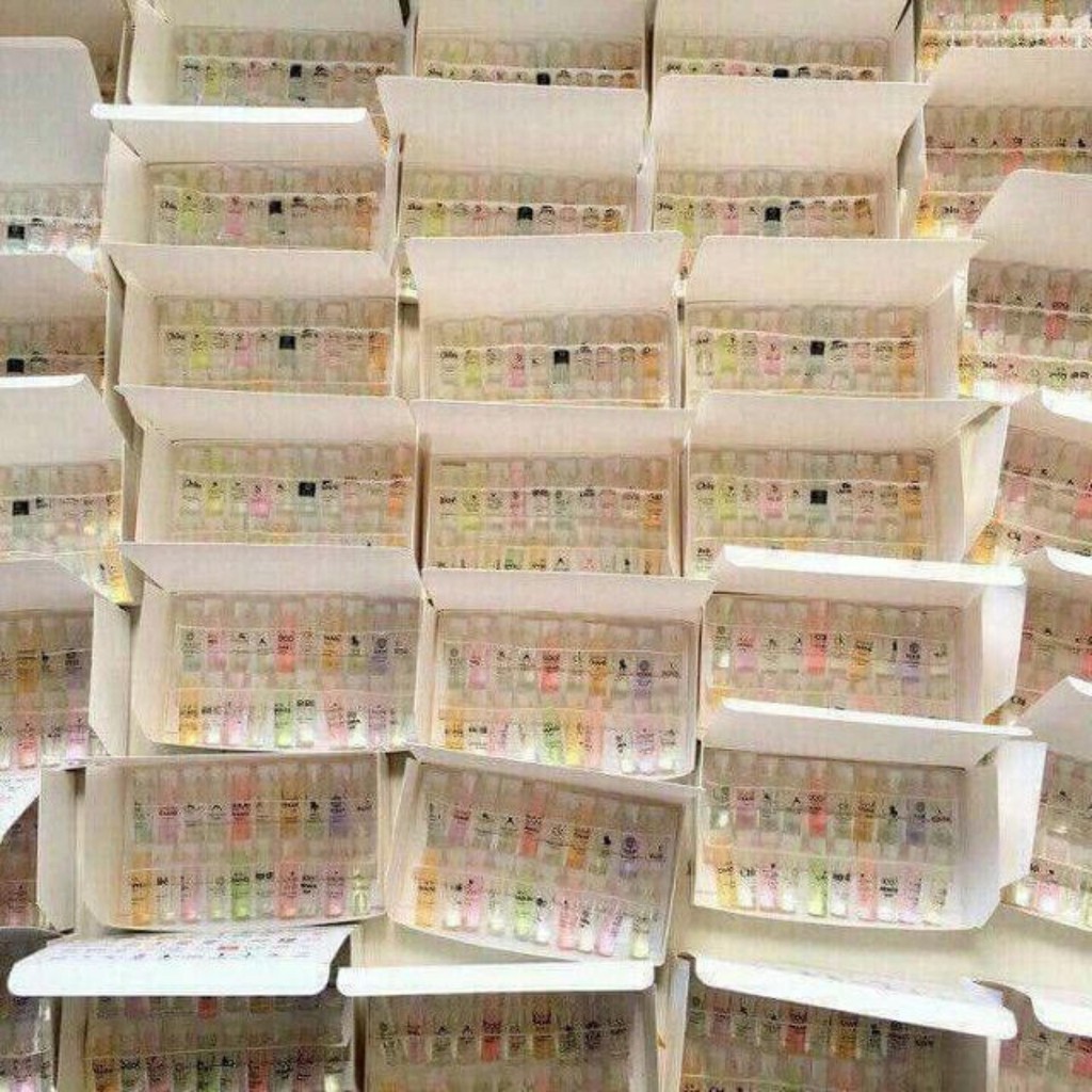 BỘ TEST NƯỚC HOA MINI 20 MÙI HÀNG CHUẨN PHÁP - BỘ 20 LỌ NƯỚC HOA - SET 20 LỌ NƯỚC HOA MINI