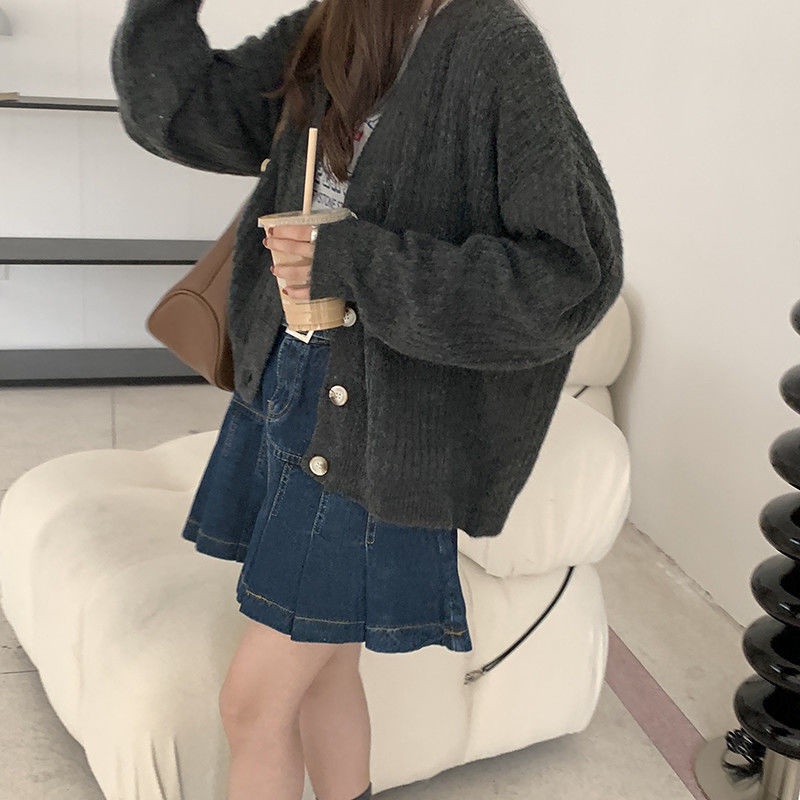 Chân váy jean IELGY ngắn mỏng xếp nếp phong cách cổ điển dễ phối đồ cho nữ