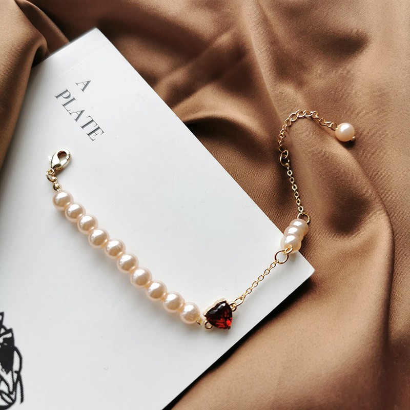 [Mã FAMARAL2 giảm 10K đơn 50K]Vòng tay nữ đính ngọc trắng mặt trái tim đỏ sang trọng TB240 - TOBI'SHOP