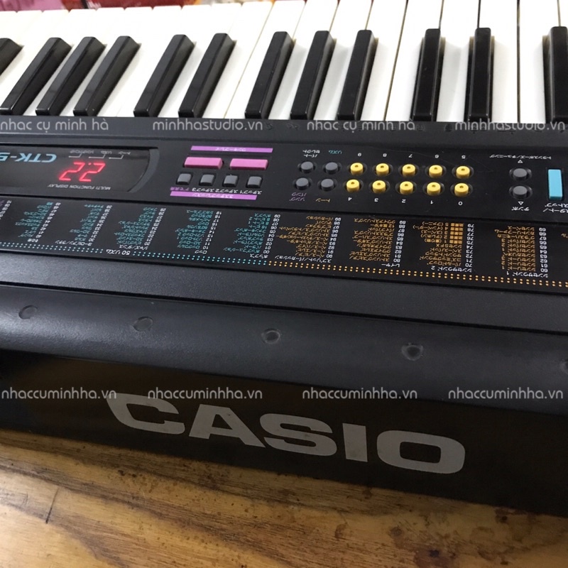 Đàn Organ Casio CTK-520L. Đàn chính hãng, ngoại hình đẹp, sử dụng hoàn hảo