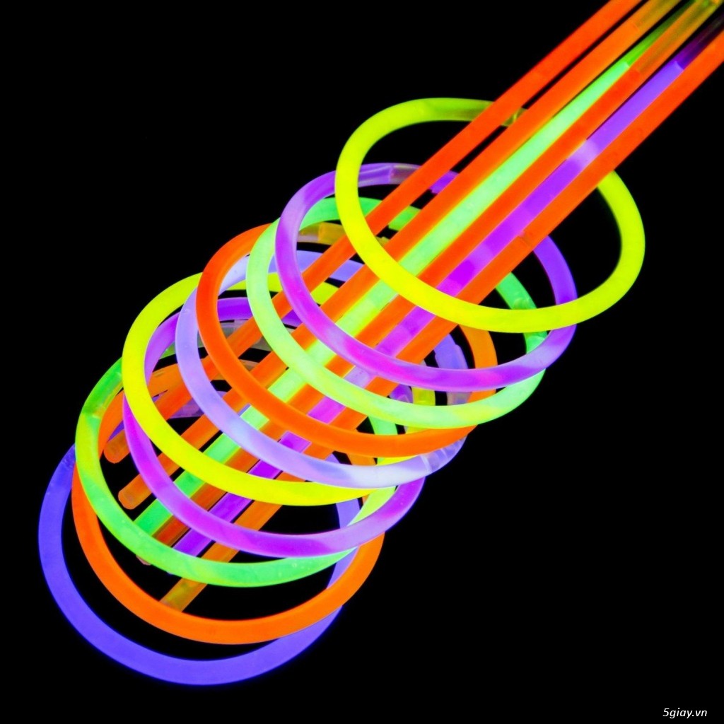 Hộp 100 Vòng Tay dạ Quang - Que Phát Sáng ( Glow Stick ) - LICLAC