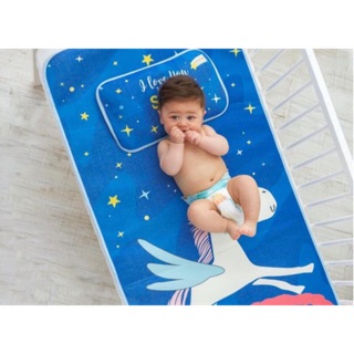 Chiếu cũi điều hoà tơ lạnh cho bé + set quà tặng