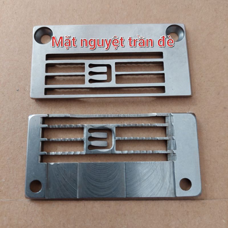 Mặt nguyệt máy Trần Đè
