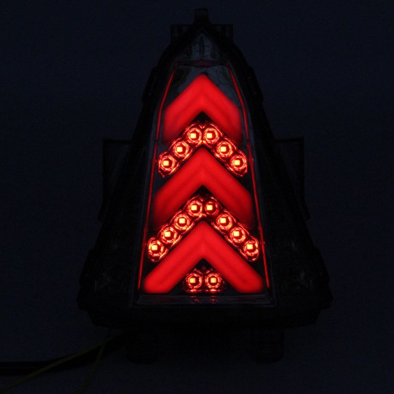 Đèn hậu r15v2, Đèn Hậu R15 V2 , Đèn Hậu Led Tích Hợp Xi Nhan R15v2 R15 v1 R15 old