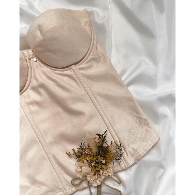 Áo corset dáng váy nude 2hand