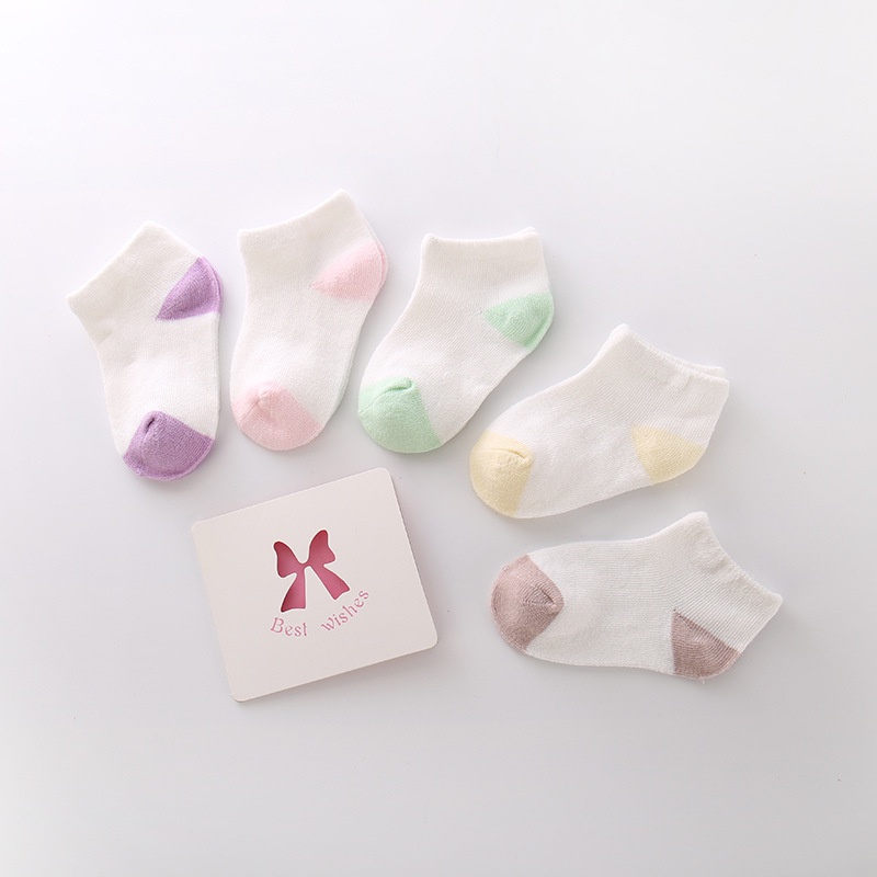 Set 5 Đôi Tất Mềm Mại Ấm Áp Cho Bé