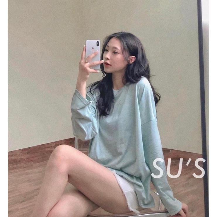 Áo phông dài tay phong cách đơn giản - Áo thun suông dáng rộng | BigBuy360 - bigbuy360.vn