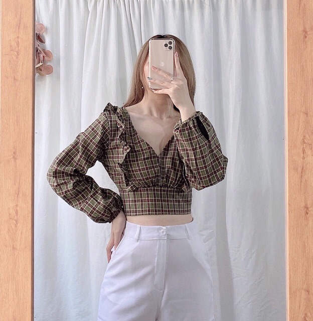 ÁO CROP CARO CỔ V VIỀN BÈO