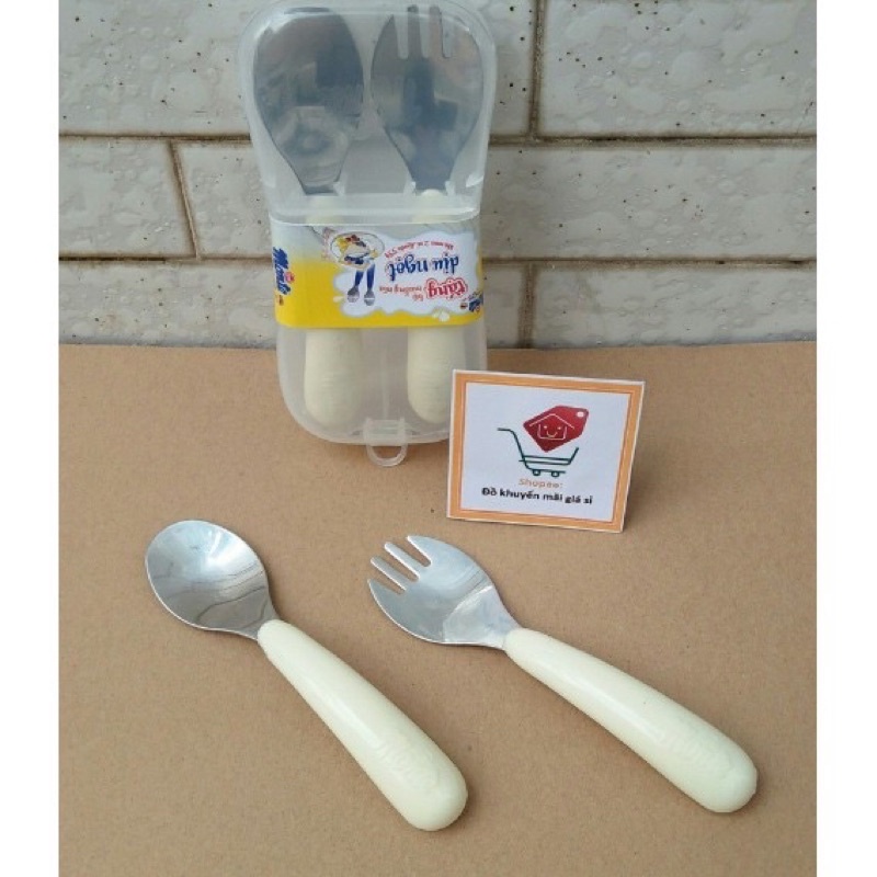 Bộ thìa dĩa inox cao cấp cho bé hàng khuyến mãi monte