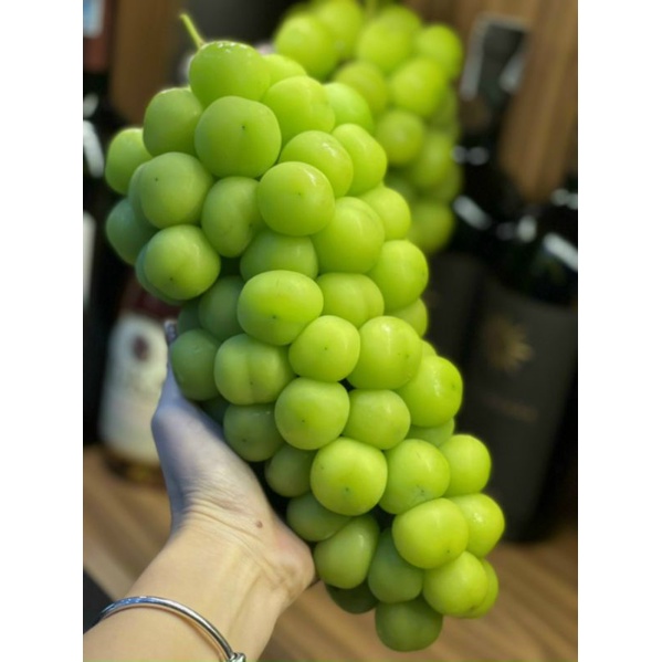 HCM Free ship - 1kg NHO MẪU ĐƠN SHINE MUSCAT SIÊU NGON NGỌT THƠM