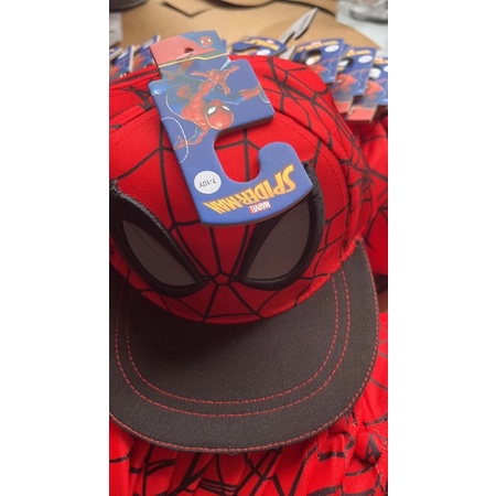 Mũ Spiderman, Batman, siêu anh hùng xuất dư