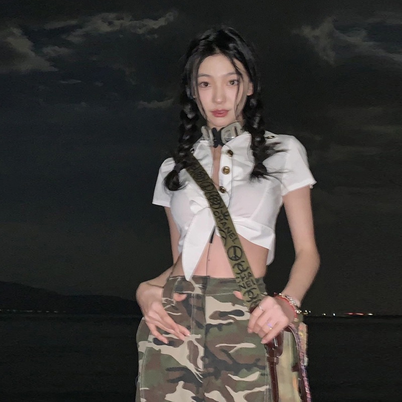 Kliou 2022 Mới vào mùa hè Áo thun croptop KLIOU tay ngắn dáng ôm cài nút kim loại thời trang mùa hè cá tính dành cho nữ