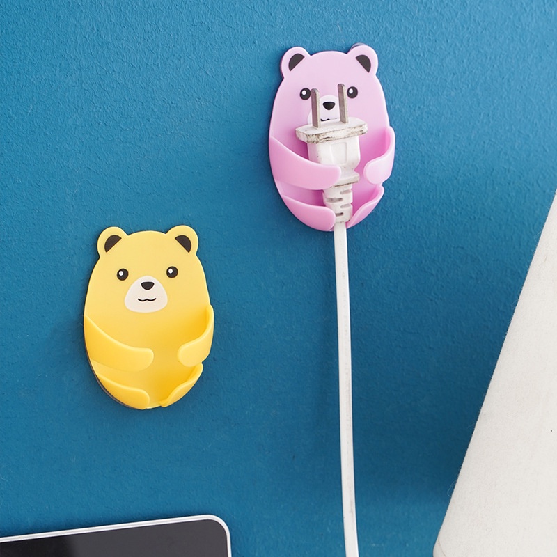 Set 4 Móc Dán Tường Hình Gấu Kẹp Giữ Dây Điện, Phích Cắm Điện