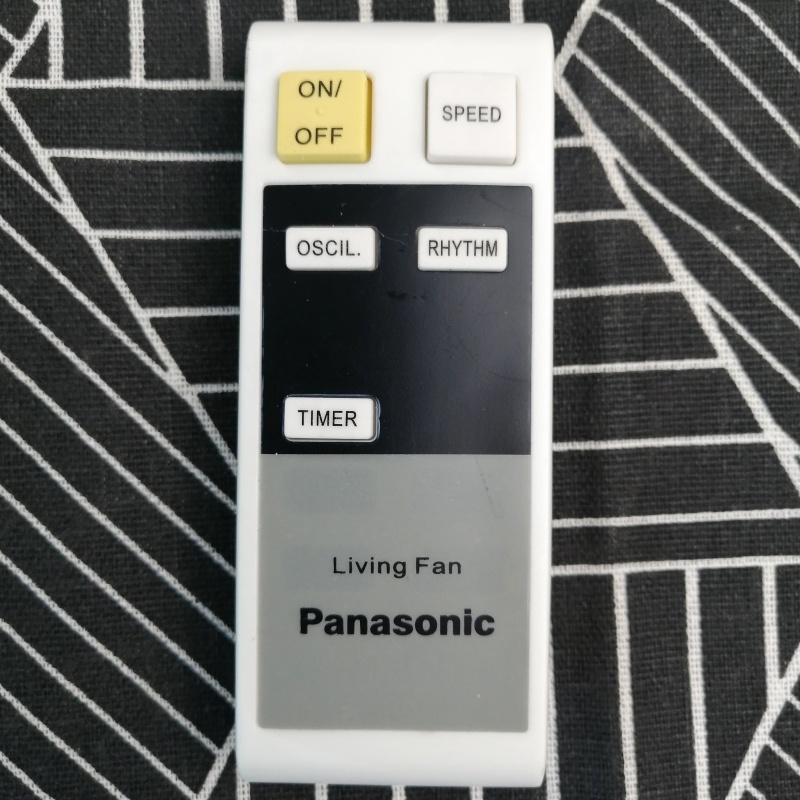 Điều khiển quạt Panasonic dùng cho quạt cây và treo tường