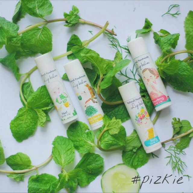 Son Dưỡng Môi Thiên Nhiên FRUITY PIZKIE 4,5gr