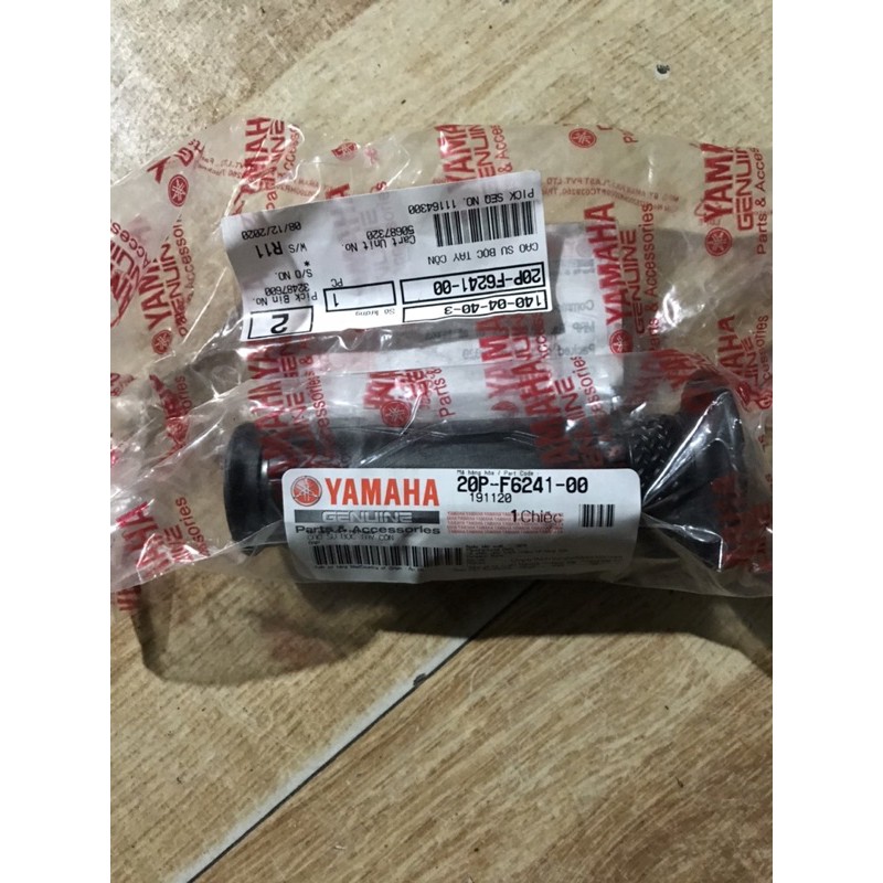 Cặp bao tay  R15v3 Zin chính hãng yamaha