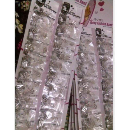 Đôi Dây Áo Trong Sợi Bún, Sợi Phở