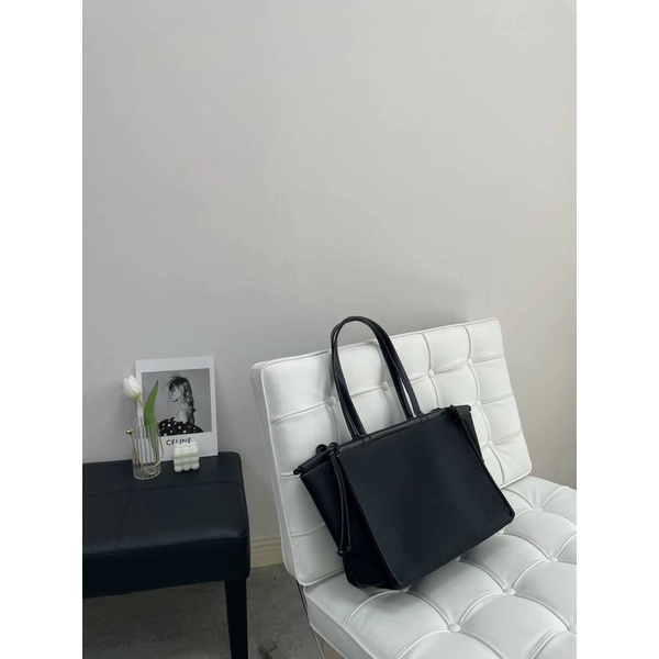 TNS-Túi tote công sở form vuông  Luxo tote bag--tone đen classic