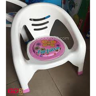 Ghế ngồi ăn dặm cho bé iu