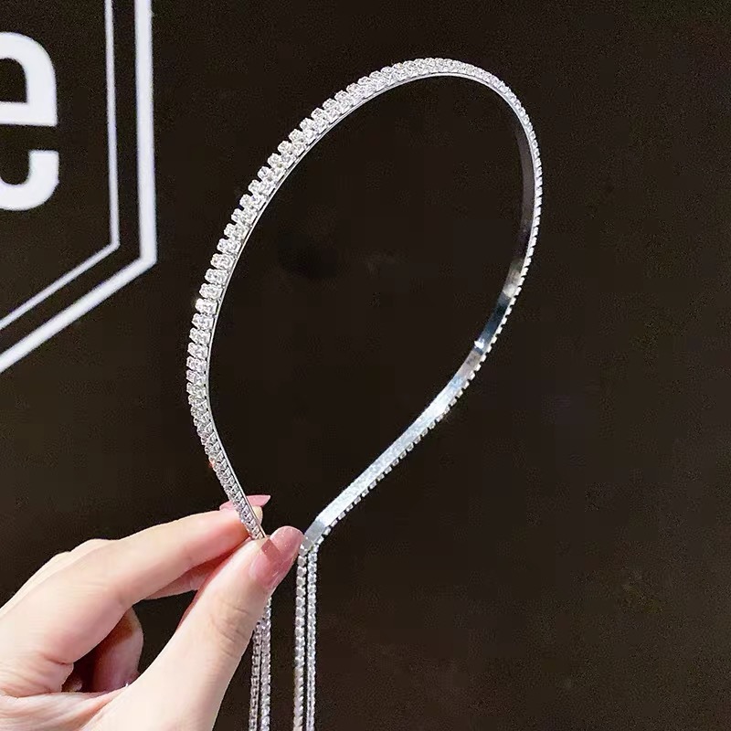 Kẹp tóc tua rua đính đá lấp lánh xinh xắn