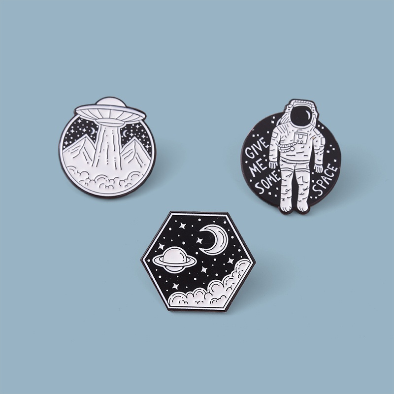 Ghim cài áo hình phi hành gia hoạt hình dễ thương