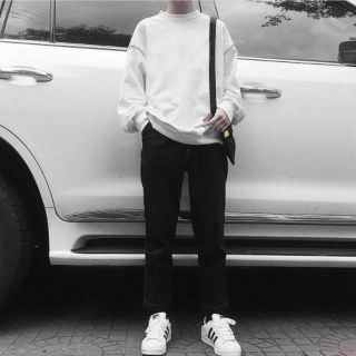 ÁO SWEATER BASIC WHITE TRẮNG TRƠN FORM RỘNG UNISEX
