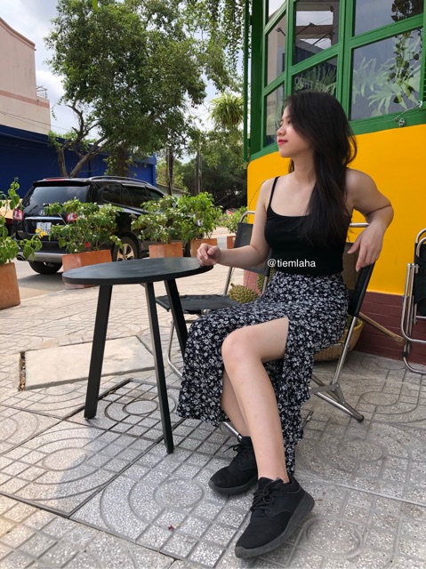 VÁY XẺ MIDI HỌA TIẾT CÚC HỌA MY DỄ THƯƠNG | BigBuy360 - bigbuy360.vn