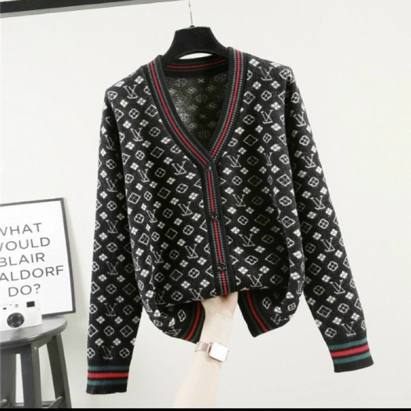 Áo khoác nữ cadigan len dài tay hoạ tiết chữ lv kèm video ảnh chụp thật tại shop