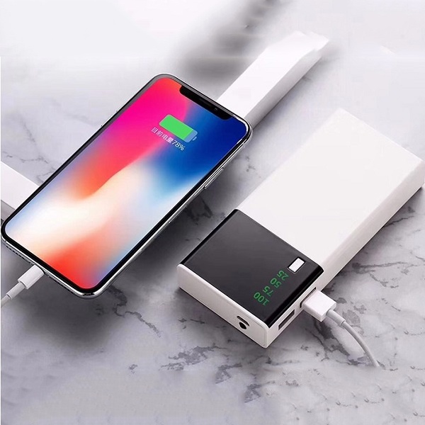 Sạc dự phòng Pin Dự Phòng 30000 mAh 2 cổng USB Sạc nhanh,màu Trắng nhỏ gọn tiện lợi Tích Hợp Sạc Nhanh Fast Charge