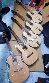Đàn guitar vọng cổ thùng phím lõm