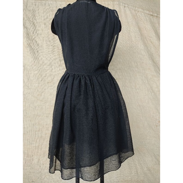 Đầm kiểu size M nhỏ