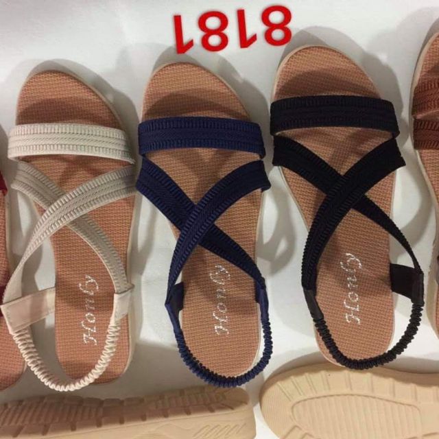 Dép sandal quai chéo