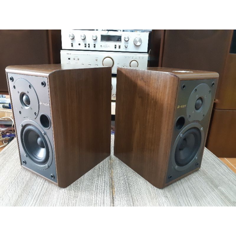 Loa Onkyo D-102A