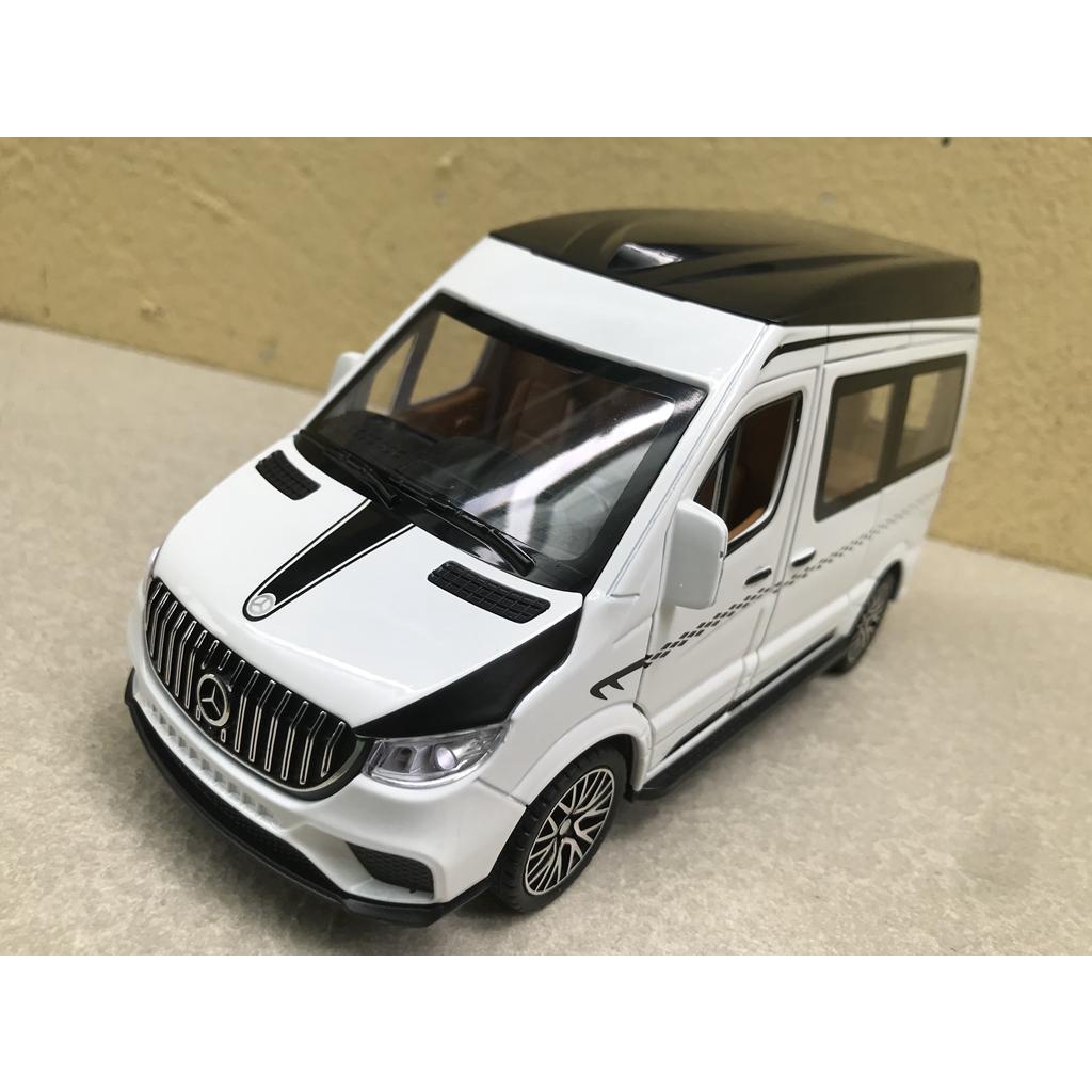 Mô hình xe ô tô MERCEDES Spriter Limousine 1:24