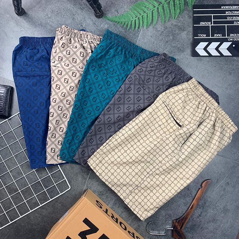 Quần đùi nam mặc mùa hè vải thoáng mát, dễ dàng di chuyển vận động