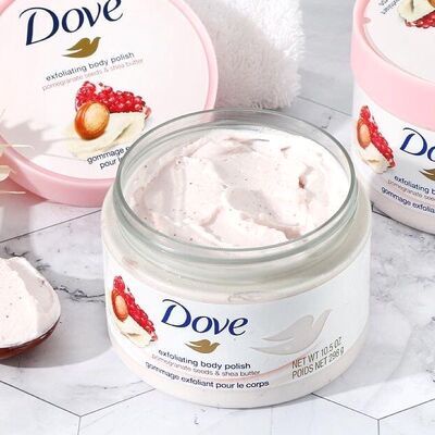 Tẩy da chết Body Dove Lựu đỏ 225ml Date 2025