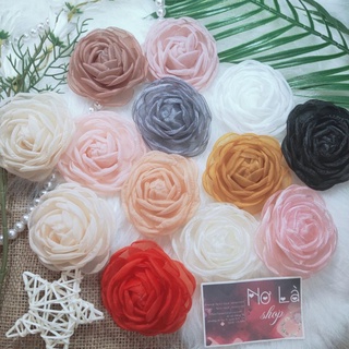 Hoa voan cài áo sơ mi thun đầm váy nhiều màu cao cấp thương hiệu NƠ LÀ SHOP