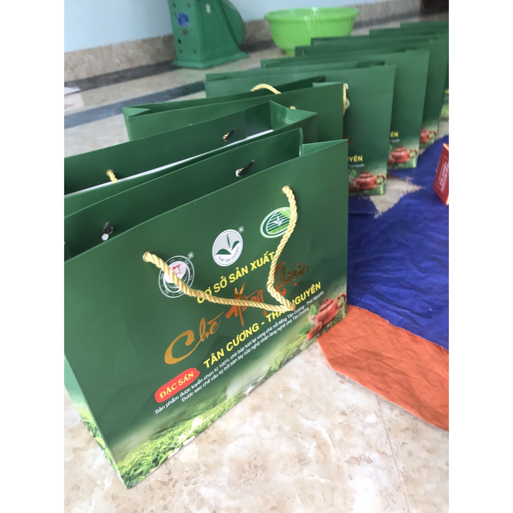 TÚI XÁCH ĐỰNG CHÈ BIẾU TẾT- ĐỰNG CHÈ THÁI NGUYÊN 1KG