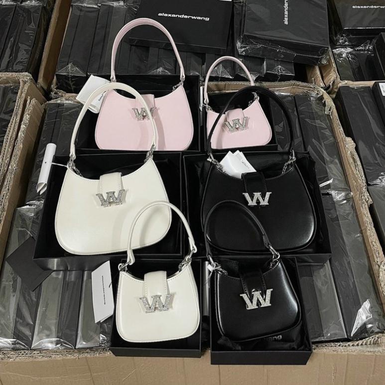 Túi Wang W dáng bầu kẹp nách da trơn mịn size mini và size 21 hàng xuất