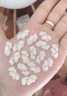 Cúc ruby (1b) - Phụ kiện Nail