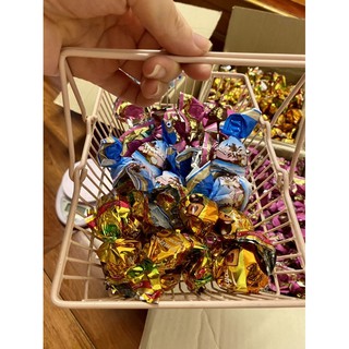 combo bánh kẹo trà chị Bich Le