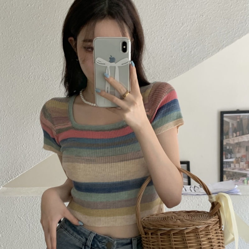 Áo Croptop Dệt Kim Tay Ngắn Cổ Vuông Họa Tiết Kẻ Sọc Nhiều Màu Sắc Phong Cách Retro Dành Cho Nữ