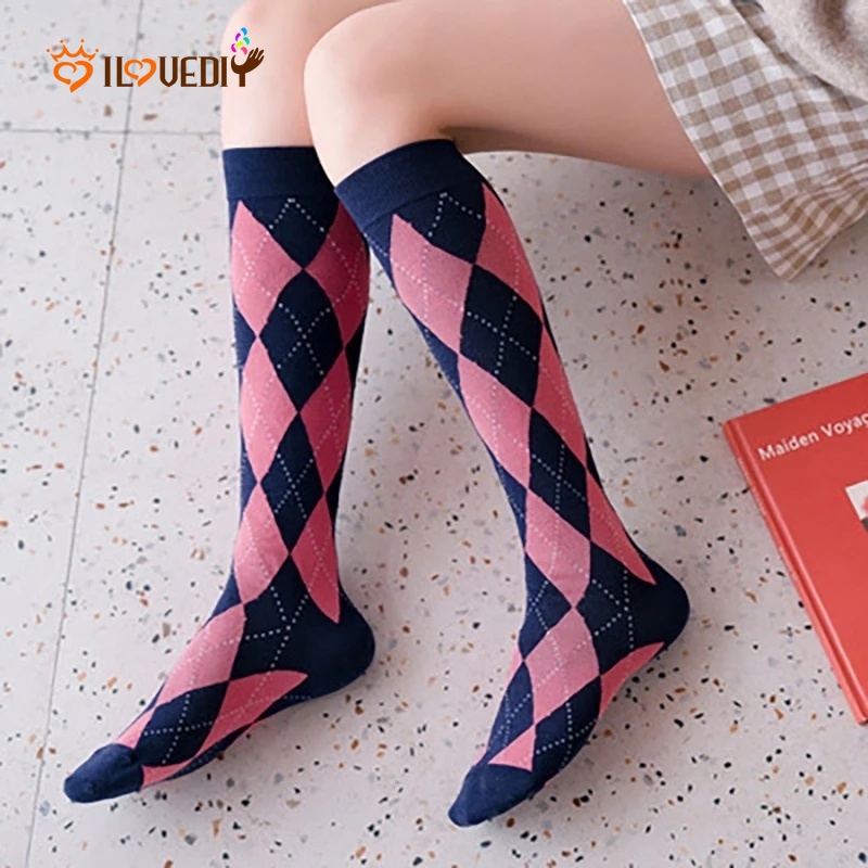 Tất Cotton Cao Qua Gối Họa Tiết Hình Thoi Thời Trang Thu Đông Nhật Bản Cho Nữ