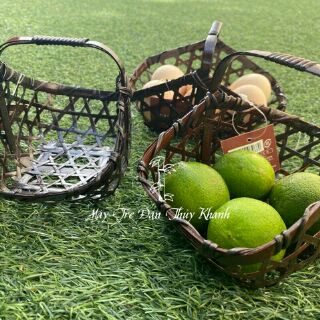 Làn tre giỏ tre đựng hoa,  trang trí