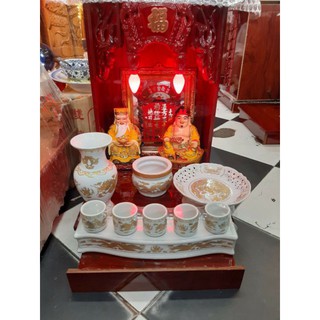 Compo trọn bộ bàn thờ thần tài.
