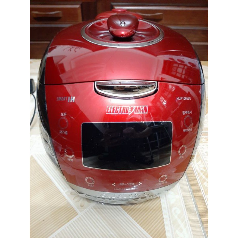 Nồi cơm cao tần CUCKOO CRP - HUF 1080SE mới 100%
