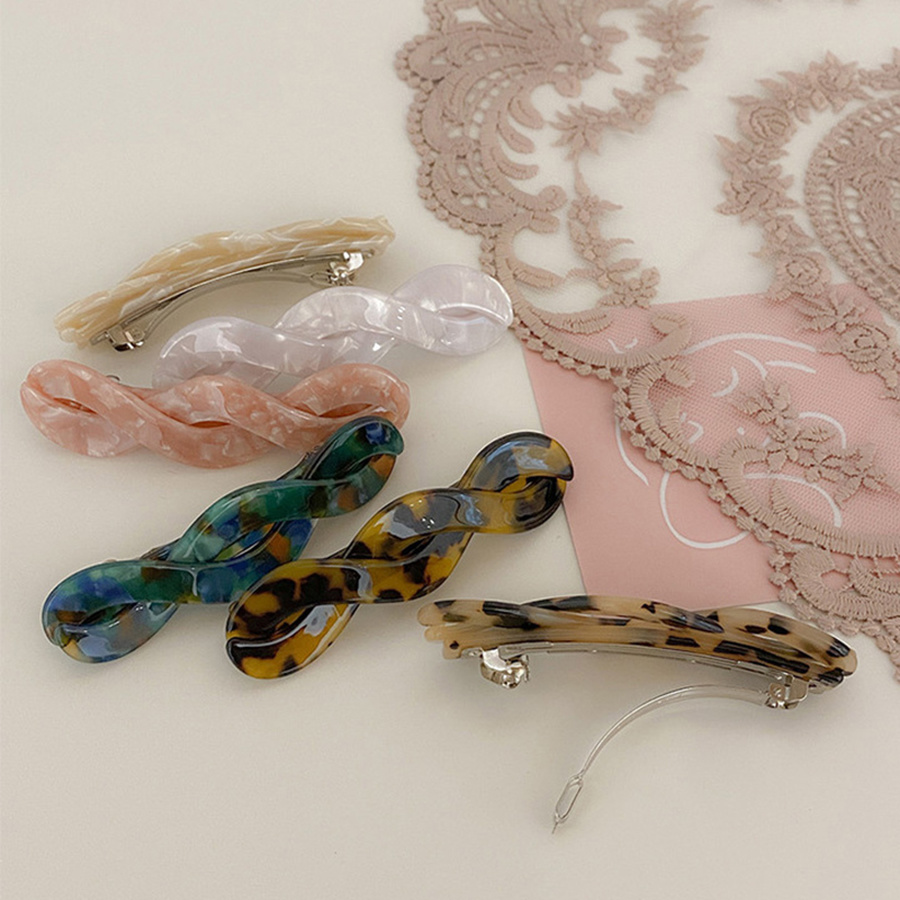 Kẹp tóc thiết kế hợp thời trang trẻ trung cho nữ