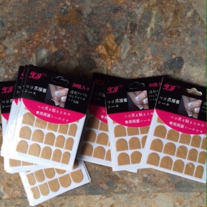 Miếng keo dán móng