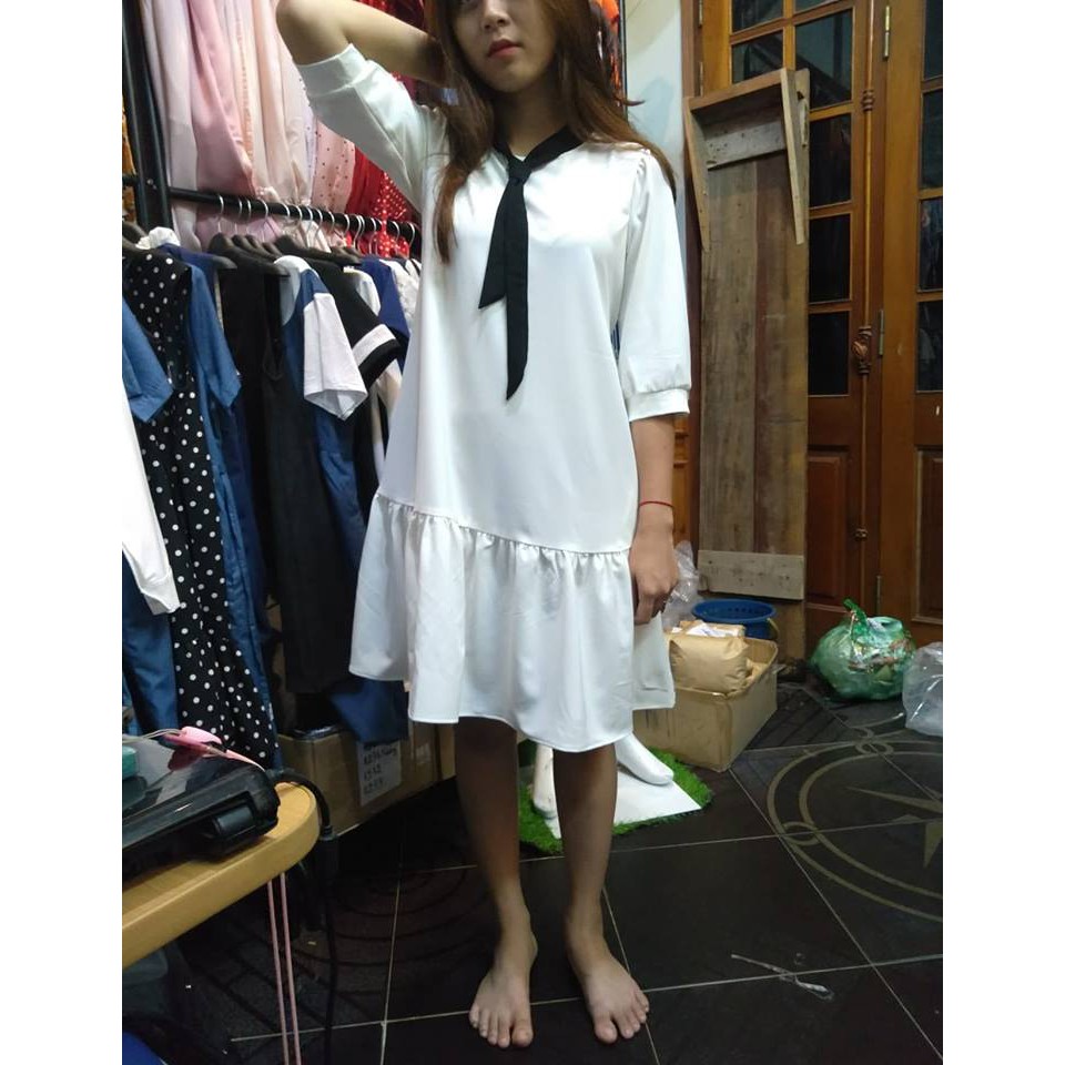 Váy bầu công sở, đầm bầu thiết kế đen trắng, tay bo nhẹ, cổ nơ, hai màu đen, trắng MYC1265